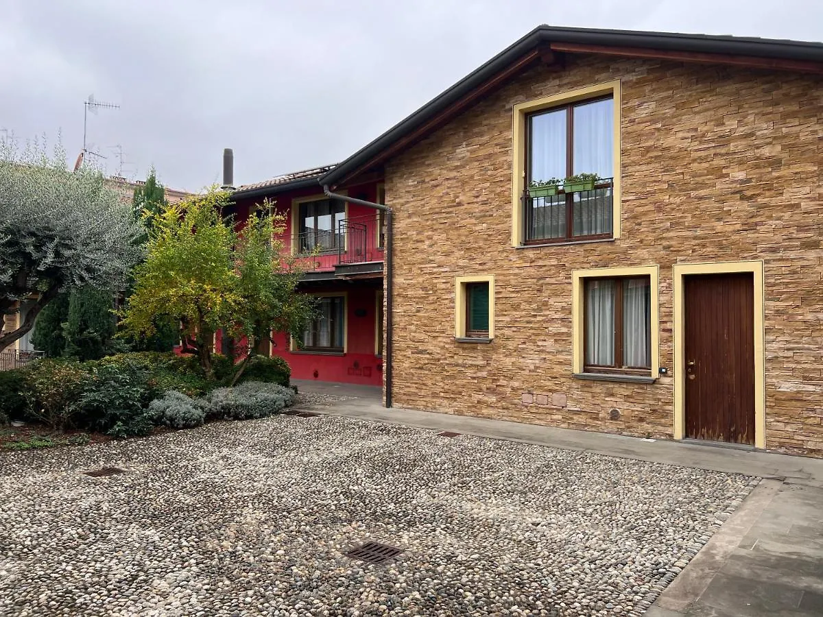 Casa Cleopatra Villa Bergamo Italy